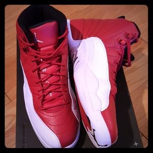 Air Jordan 12 Gym Red